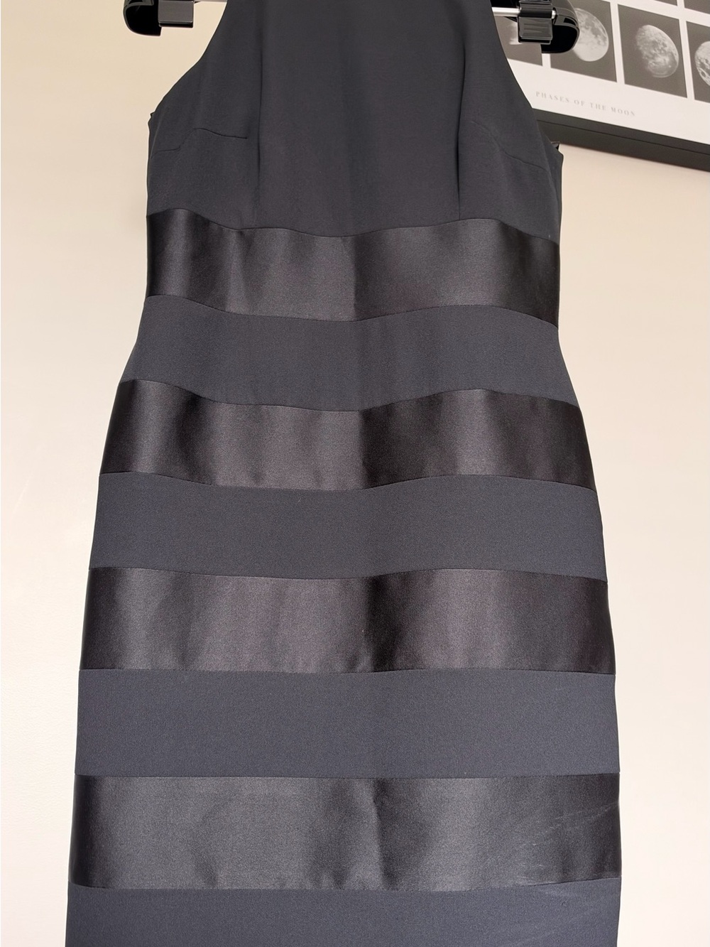 VTG Laundry by Shelli Segal Black Striped Satin Shift Dress Lined Sleeveless 6
